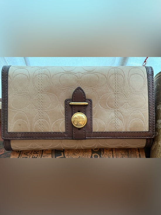 Coach Handbags - Coach Signature Canvas Turnlock Wallet - Khaki Brown EUC
